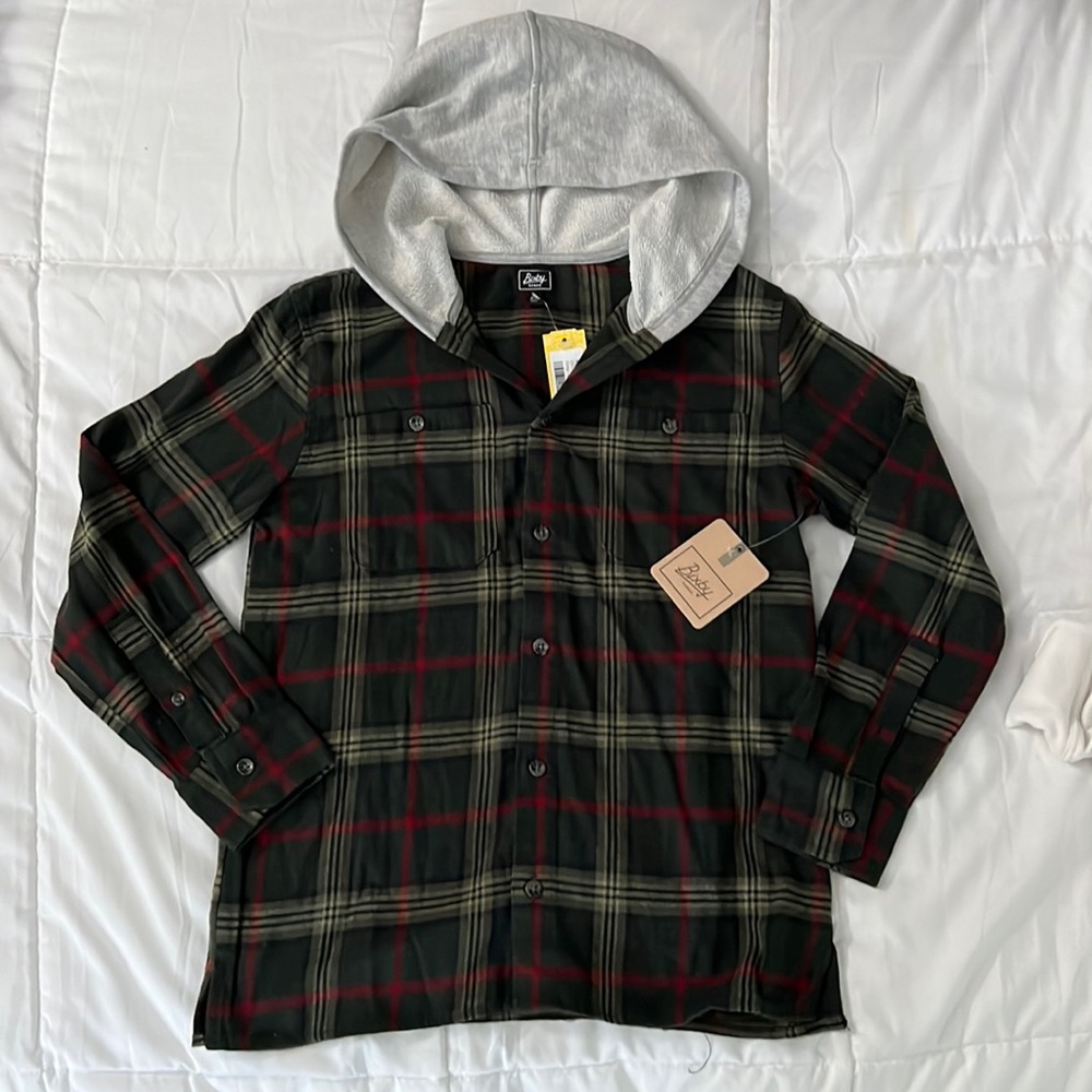✨NWT✨ Boy’s Button Up Flannel with Hood